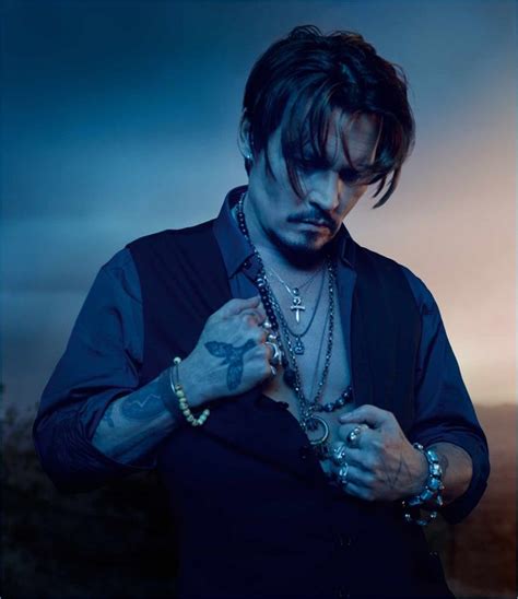 dior und johnny depp|Johnny Depp Dior photos.